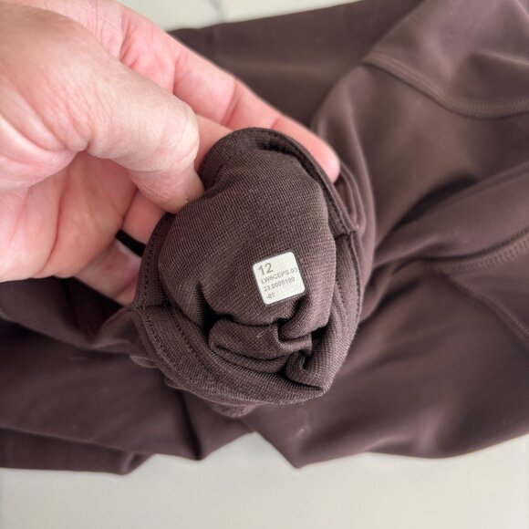 Lululemon Wunder Train High-Rise Crop with Pockets 23", Color Espresso, Size 12 - Picture 5 of 8